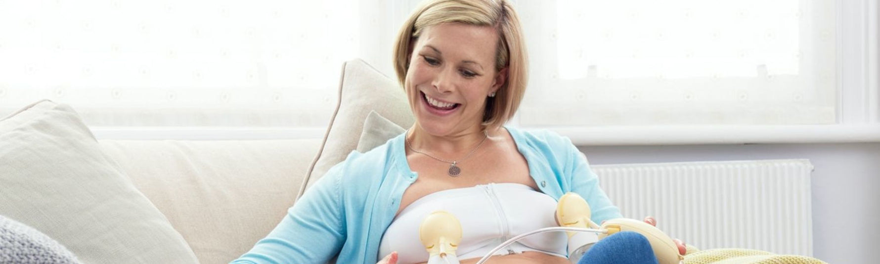 Mom is sucking milk