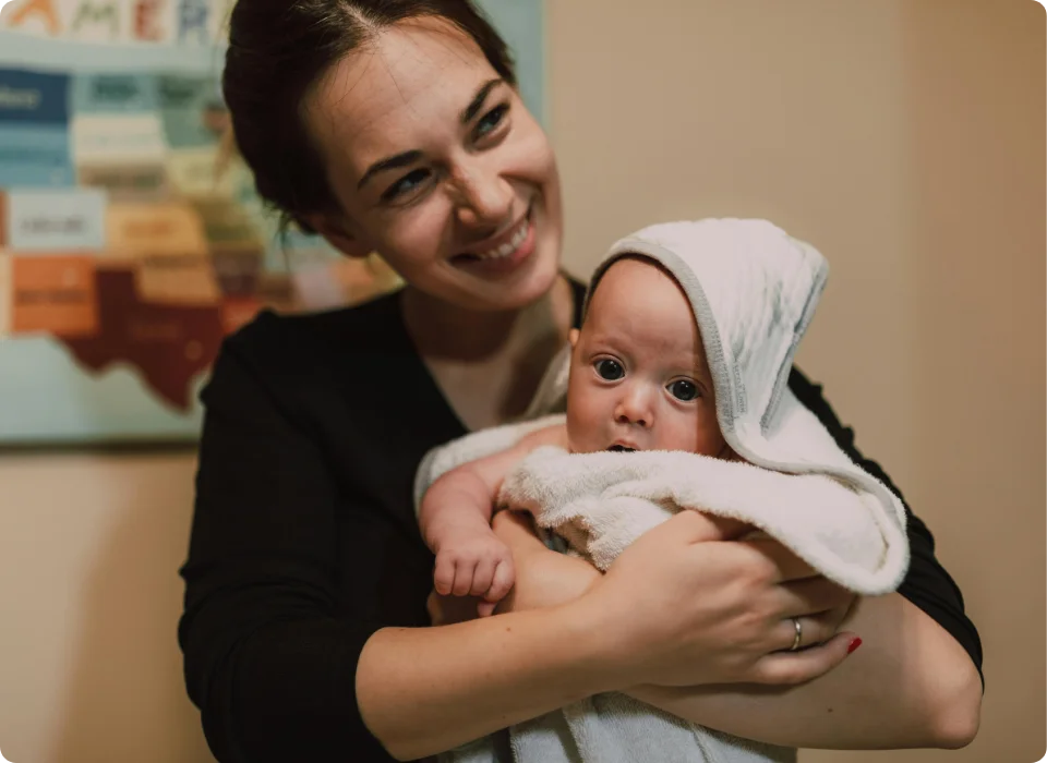 Tips for Pumping Efficiently While Caring for a Newborn