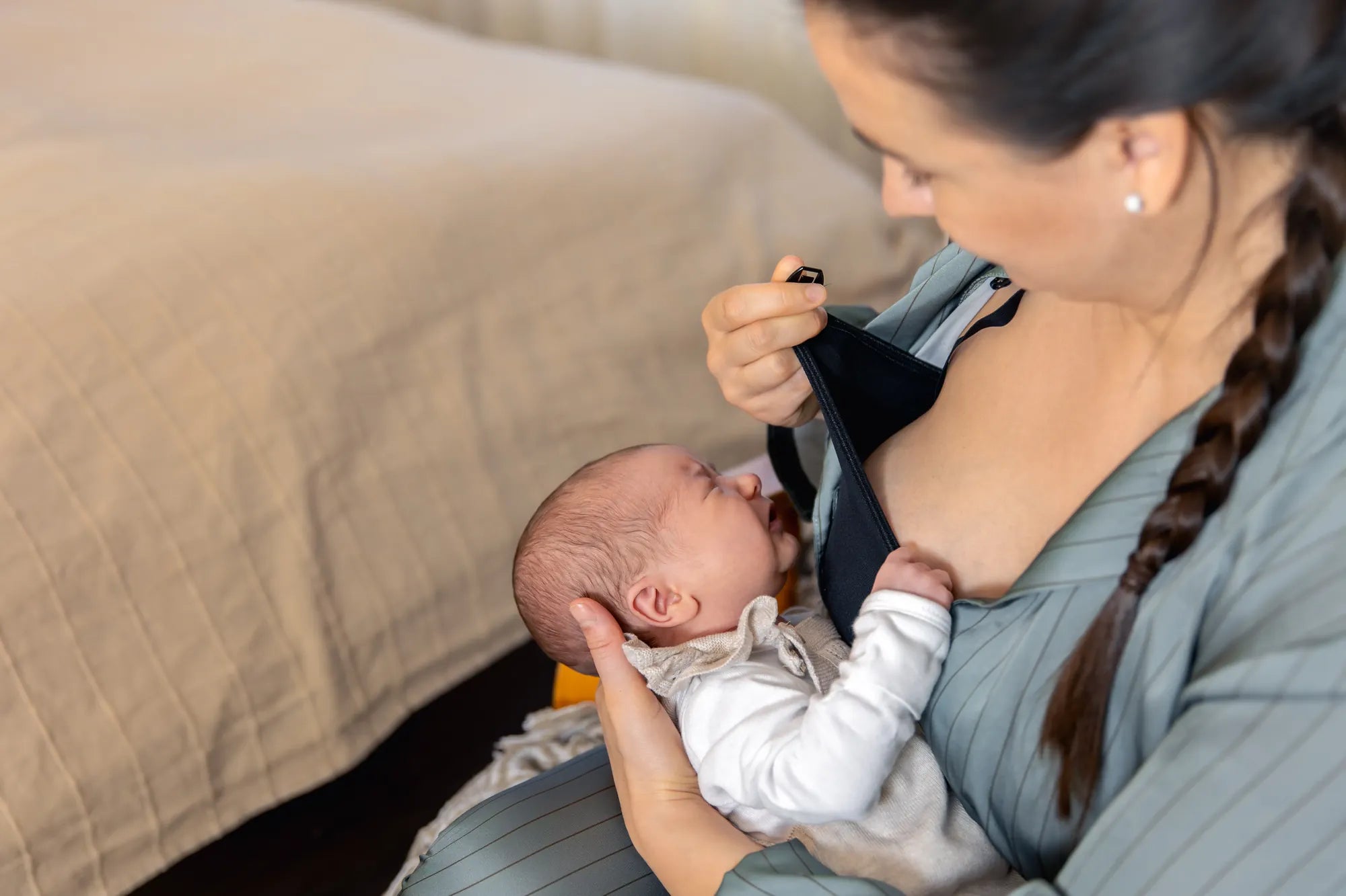 How Does Breastfeeding Burn Calories: The Science Behind Postpartum Weight Loss