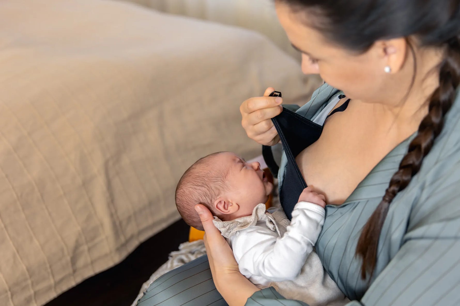So Hungry While Breastfeeding: Understanding and Managing Increased Appetite