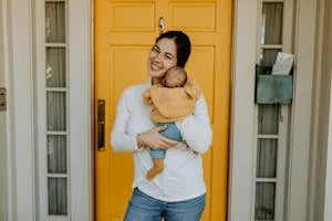 How Do You Clean a Breast Pump: A Comprehensive Guide