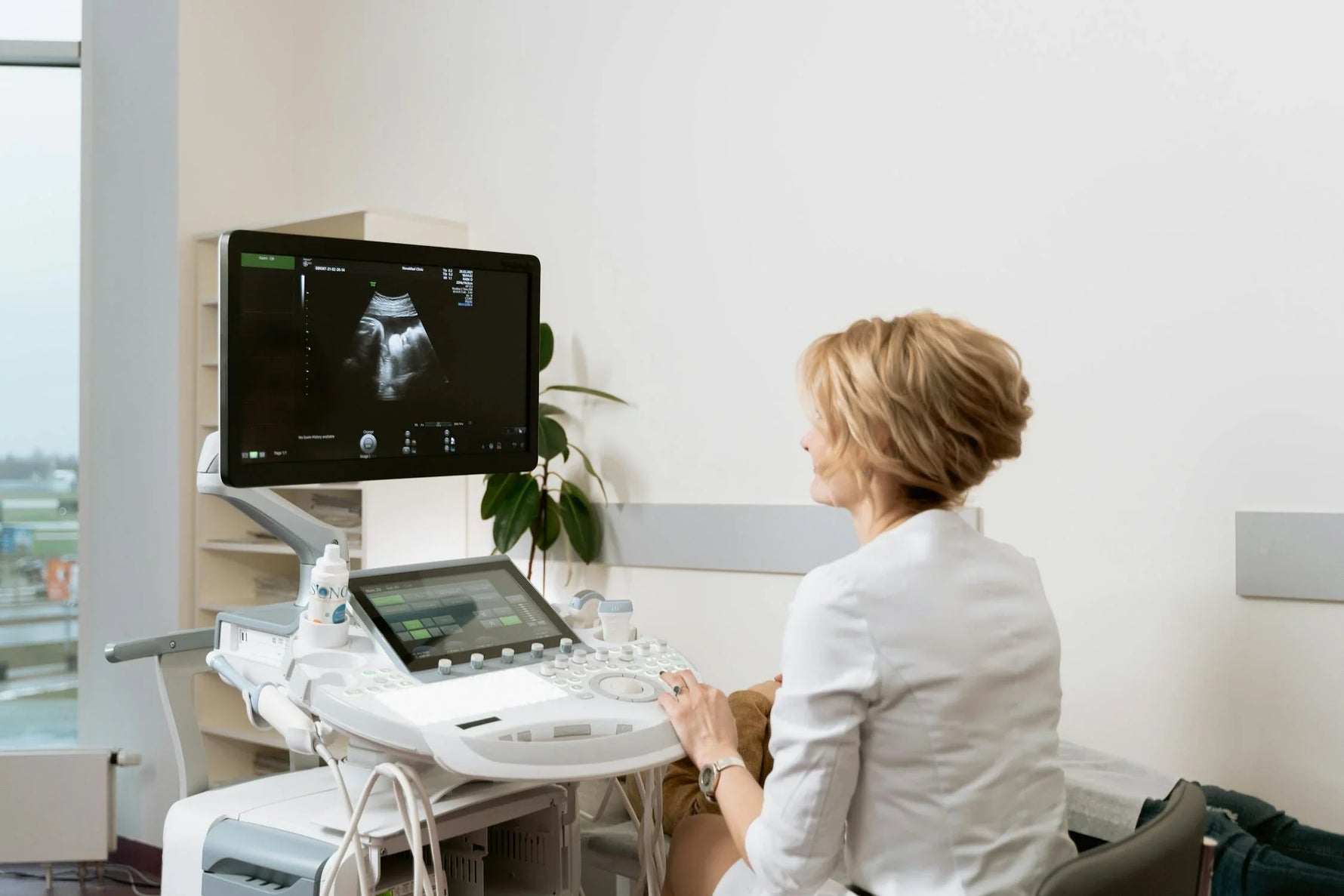 How Early Can a Positive Pregnancy Test Show Up: Everything You Need to Know