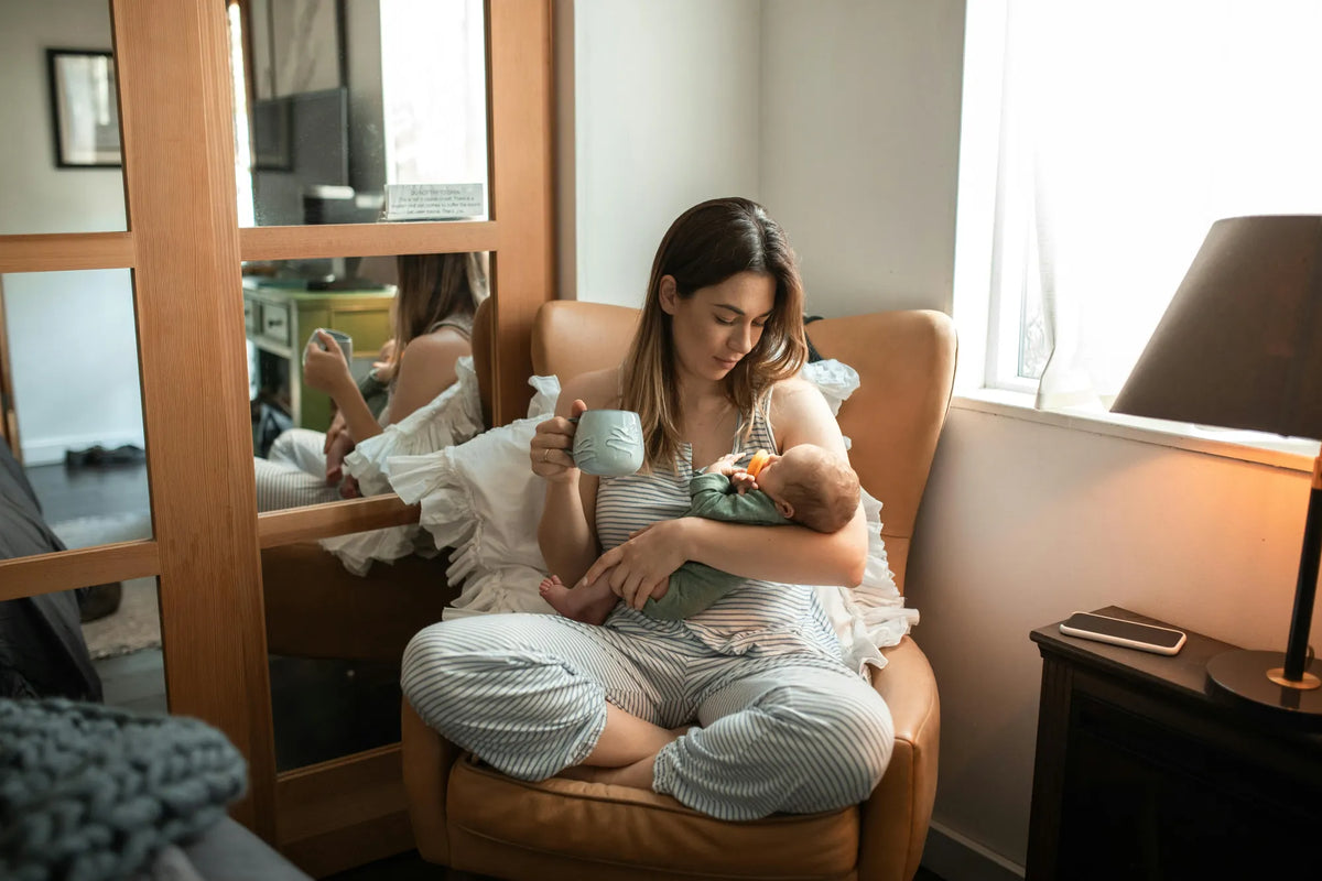 Pump Both Breasts Into One Bottle: A Guide to Efficient Milk Collection