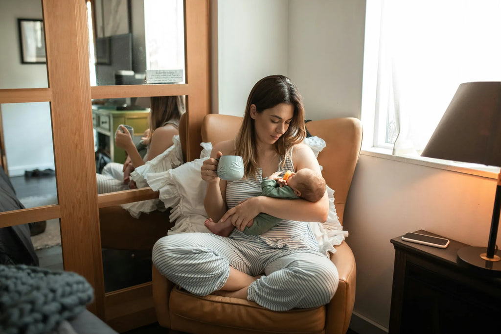 Can I Combine Pumped Breast Milk? A Comprehensive Guide
