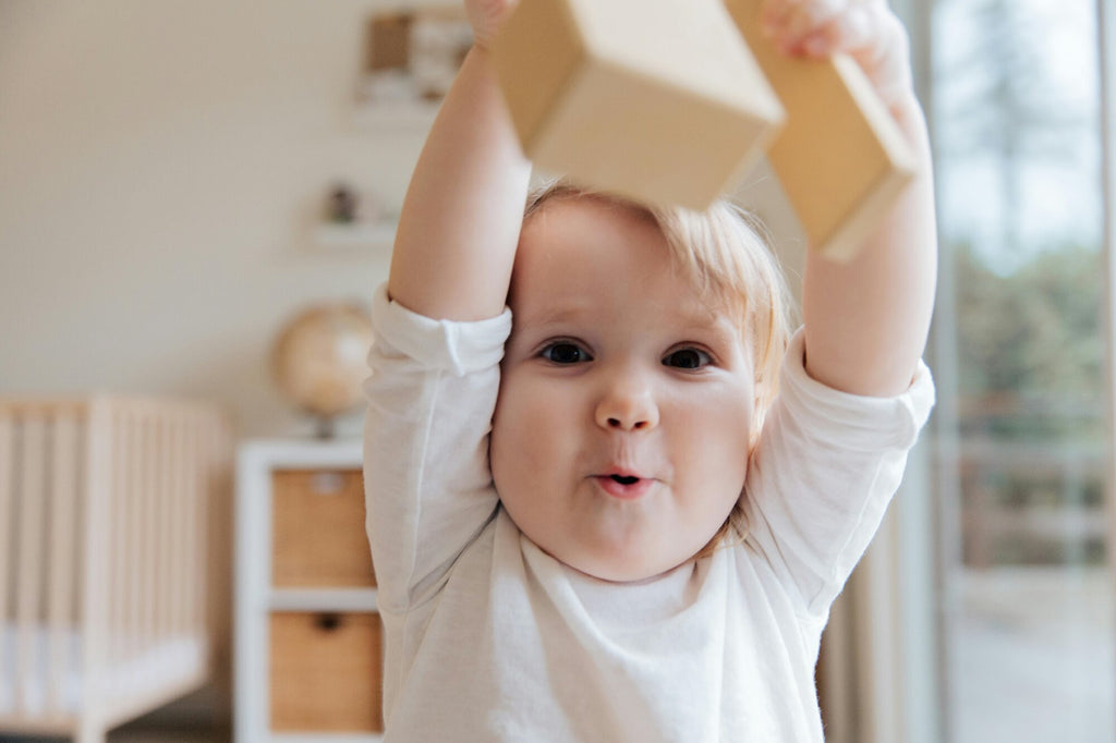 Healthy Baby Snacks: Nutritious Options for 9- to 12-Month-Olds